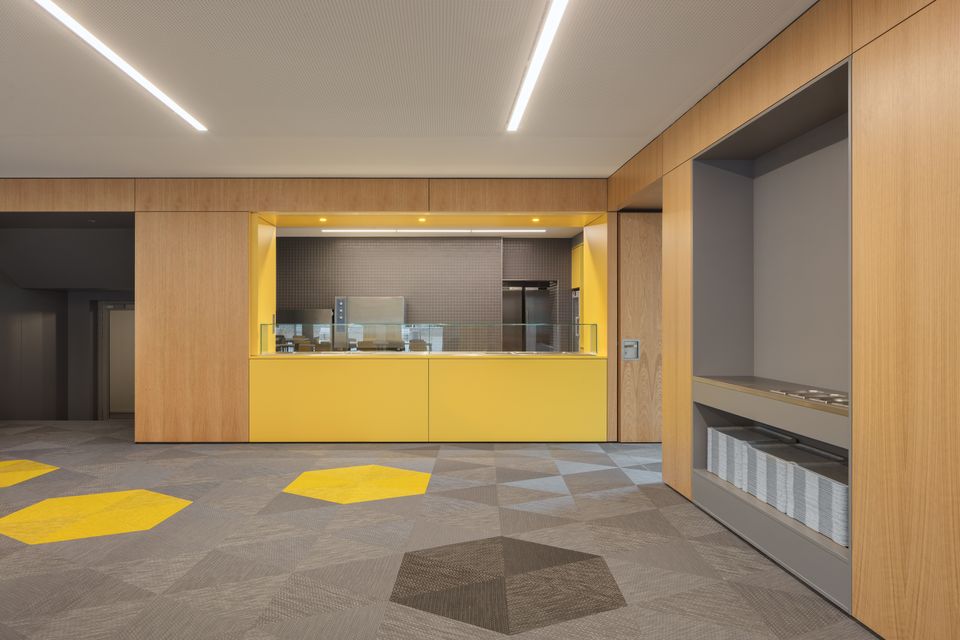 Einstein-Gymnasium Neuenhagen, Bild 6