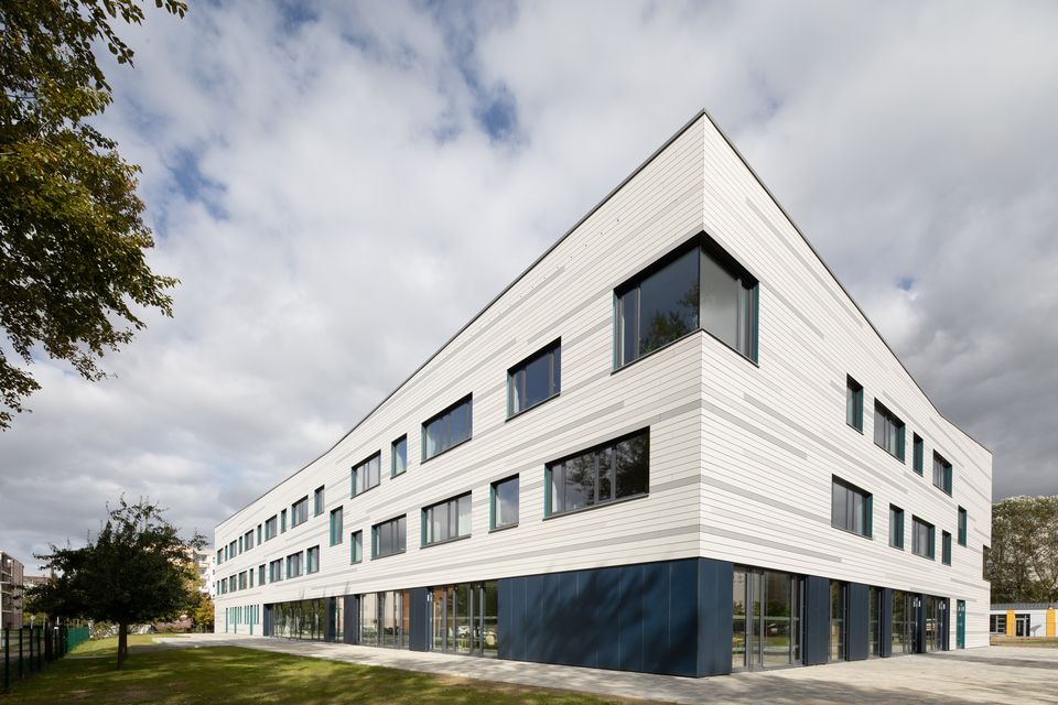 Integrierte Gesamtschule "Erwin-Fischer", Bild 1