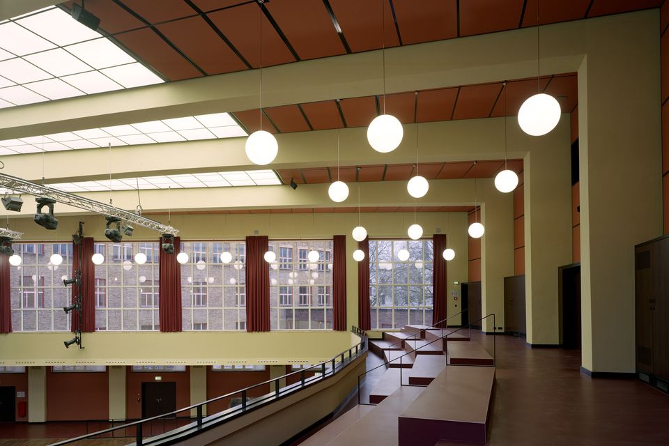 Max-Taut-Aula, Bild 4