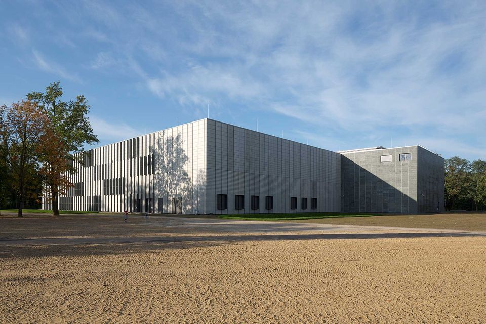 Neubau Magazingebäude, Bild 1