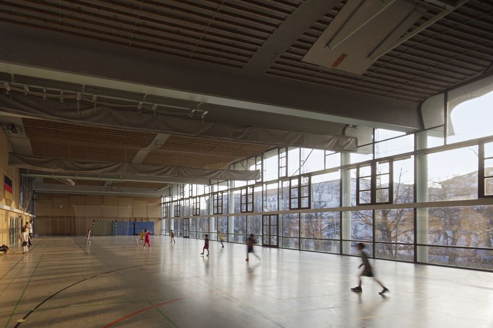 Sporthalle Schloßstraße, Bild 3