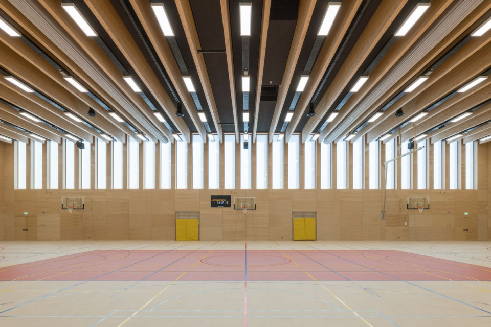 Sporthalle am Luftschiffhafen, Bild 3