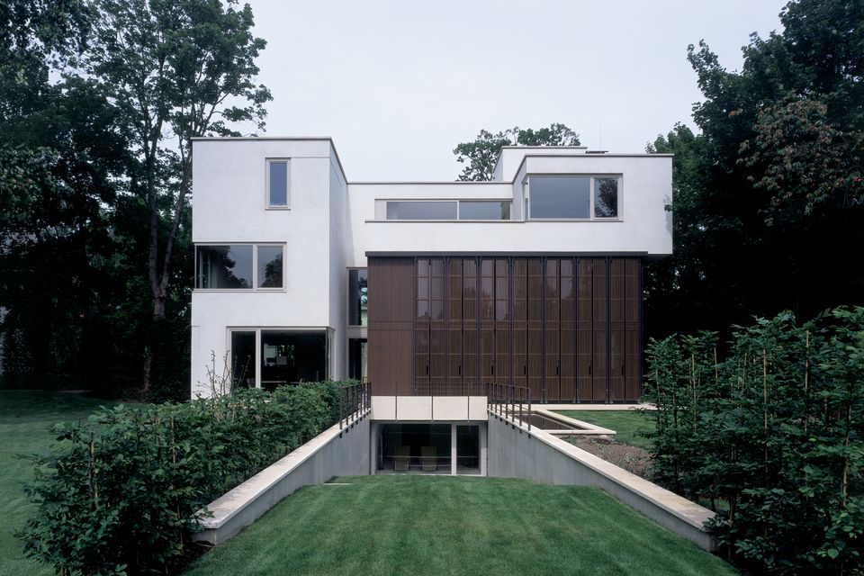 Wohnhaus Schloßgartenallee, Bild 1