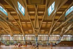 [Bild: Sporthalle Pallasstraße]